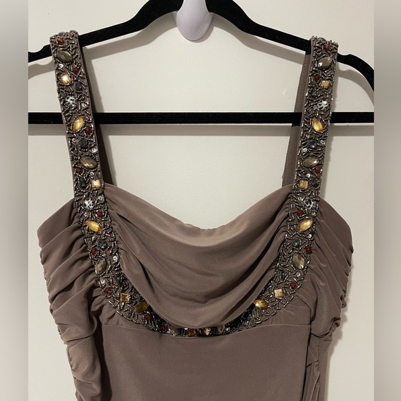 Joseph Ribkoff Brown Jeweled Bodycon Ruched Midi Dress in Size US 8 - Picture 2 of 8